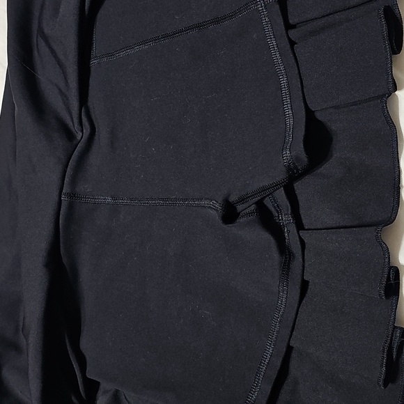 Under Armour Girls Youth Black Super Cute Skirt With Shorts Underneath. YMD!! - Picture 6 of 7